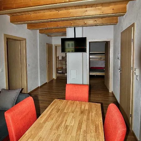 Pikon Apartment *
