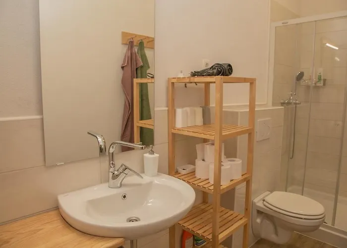 Pikon דירה בוהין